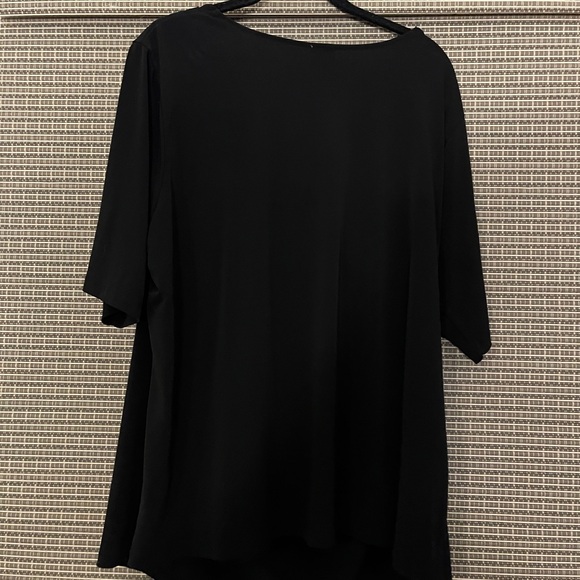 Elegant Black Drape Top - Picture 2 of 2